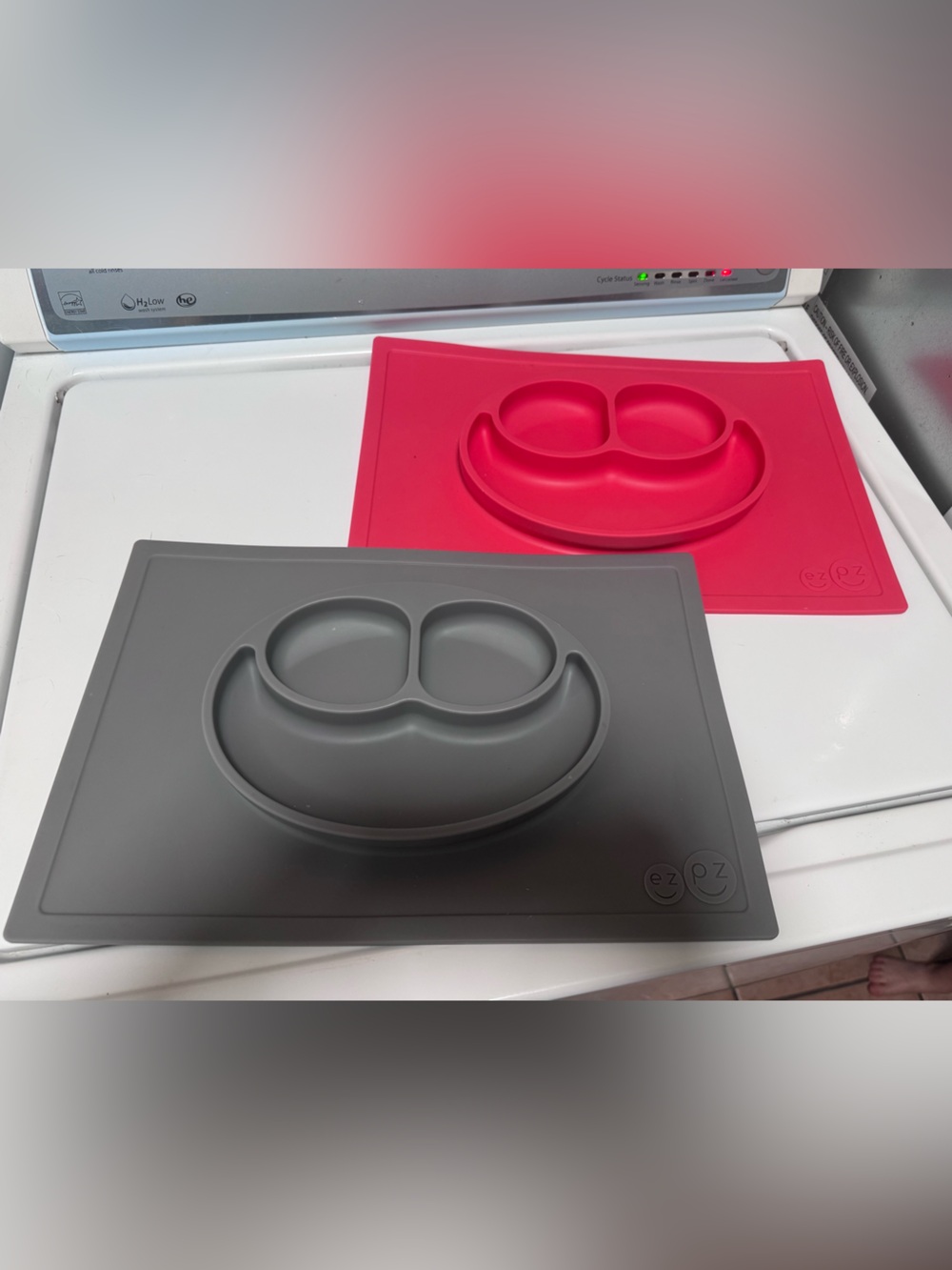 EZ PZ Silicone Plates (Set of two) - Gray and Red / Gently Used